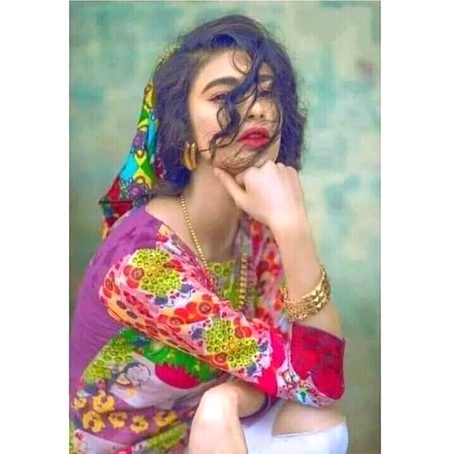 Beautiful People image