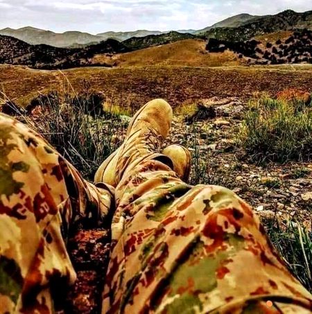 آپ سے شکایت اتنی سی ہے 🙂🥀
آپ ہمیں ___سمجھ نہ سکے🖤❤️ 
..__😍❤