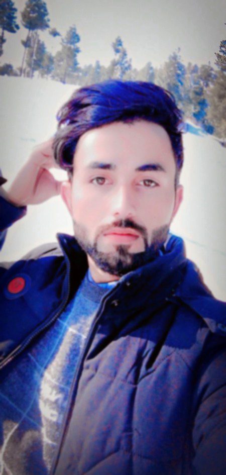 اس کی ایک دید مجھ میں موجود ہر کمی کو مکمل کرتی ہے۔🌼🍁
🤍