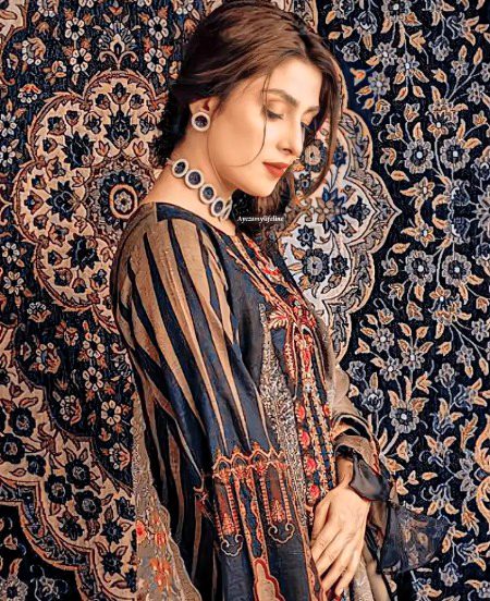Ayeza khan pak celebs
