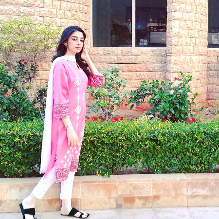 Pakistani Celebs image