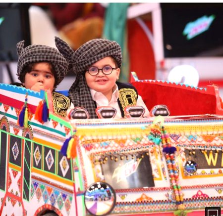 ShOo cutE BROthers AhmEd umAr😘