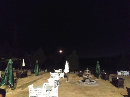 Awesome view of faisal masjid and moon 🖤