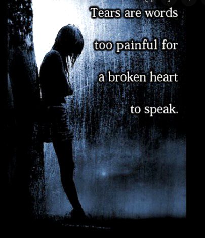 jo hmre ankh m ik ansoo nh dekhta tha aj hm unk lea jb roo rh woh he nh h chup krwana ko h..