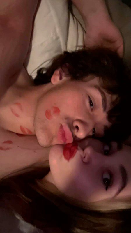 NoTHiNG MaTTeRS WHeN I’M WiTH YoU...🖇💋