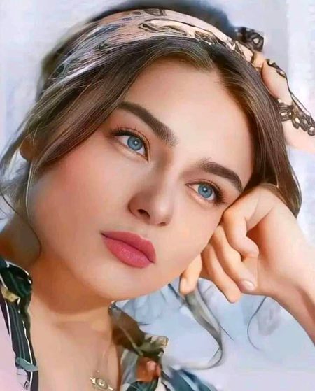 Turkish Celebs image