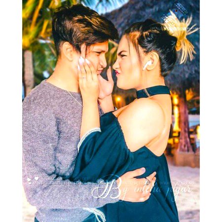 .Pashand Agaye Ho Tum🥲❤."
Ab Se SadQa Utara Krna Apnaw👻❤."))