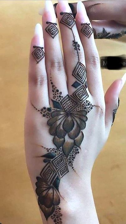 Mehndi Design image
