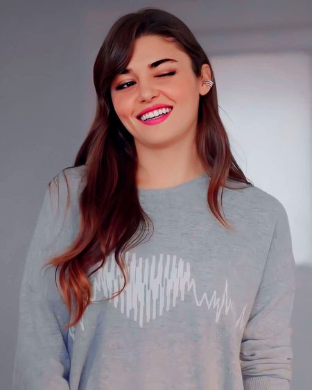 Turkish Celebs image