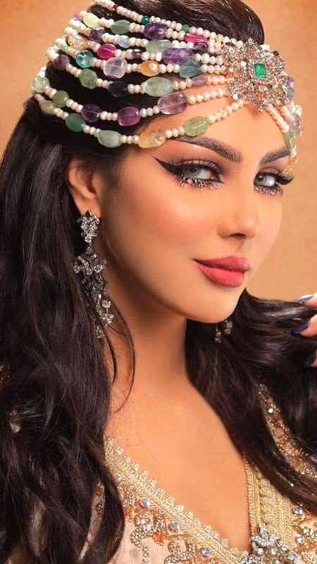 Beautiful People image