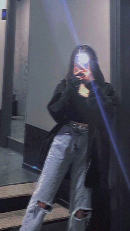 I’m a queen 👑 not an option___☄️😐