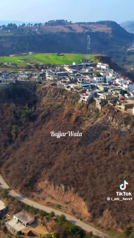 اگر انسان کے اندر سکون نا ہو تو یہ جنت بھی انسان کو پیاری نہیں لگتی اس جنت میں بھی انسان بے سکوں ہی رہتا ہے