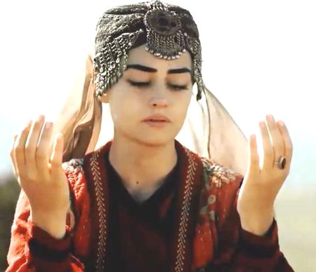 Turkish Celebs image