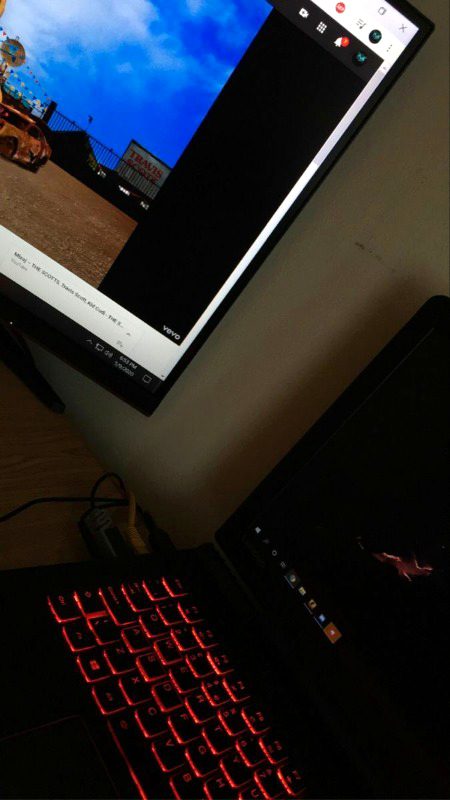 The life of an Editor😏😳😉