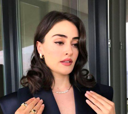 Turkish Celebs image