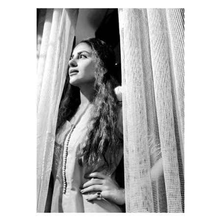 جن کو اچھی لگتی ہیں  خاموشیاں وہ پھر بولنا نہیں  کرتی🥀🥀🥀