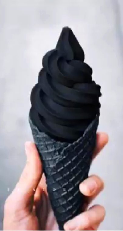 This ice cream 😍👌🖤....
