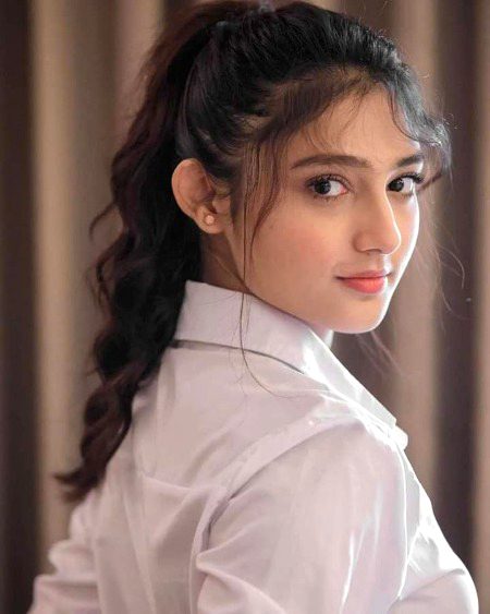 Beautiful People image