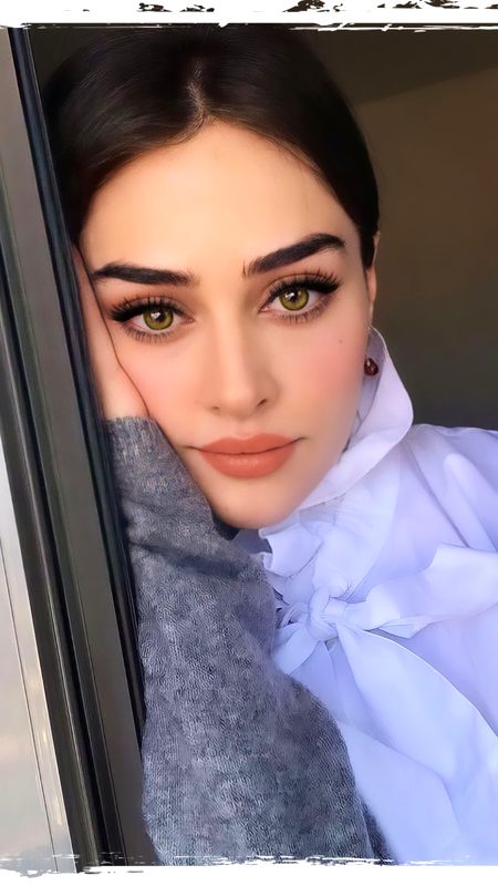 Turkish Celebs image