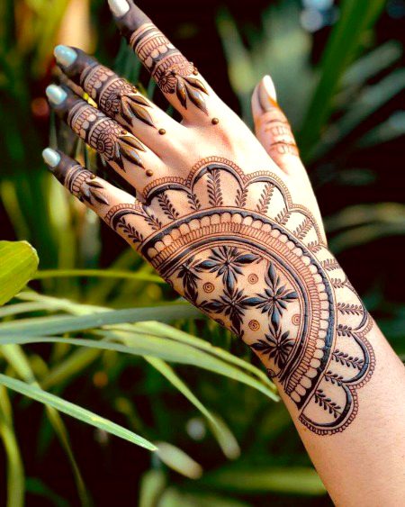 Mehndi Design image