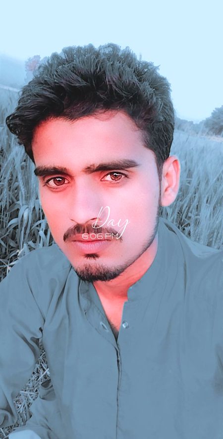 تیری جان چھوڑ دی ہم نے 
 خود کو بے وفا لکھ کر قلم توڑ دی ہم نے