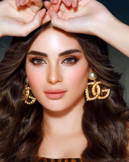 Beautiful People image