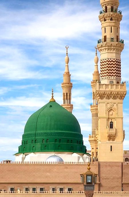 ہوائیں وگدیے لے جا مدینے اتھرو میرے 
تے آکھی ہور کی میں نظر کَلَّا یارسول اللہ ﷺ
صلی اللہ علیک یا محمد 
صلی اللہ علیہ وآلہ وسلم