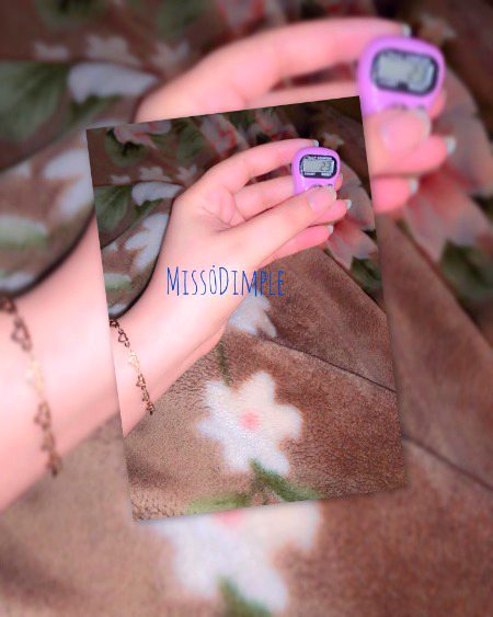 إِنَّ اللَّهَ مَعَ الصَّابِرِينَ
بے شک اللہ صبر کرنے والوں کے ساتھ ہے ۔🩵💜