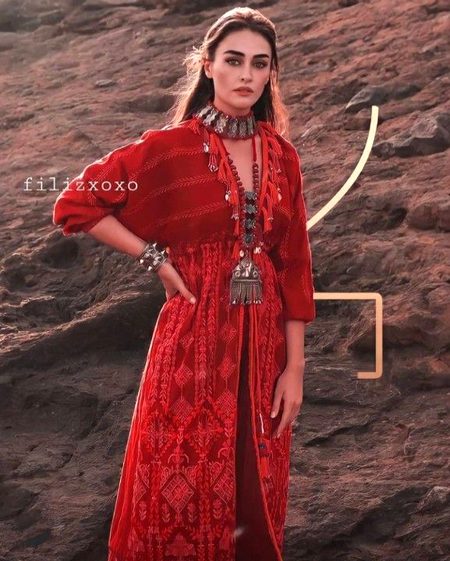 Turkish Celebs image