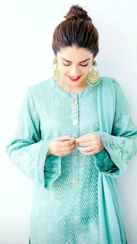 Pakistani Celebs image