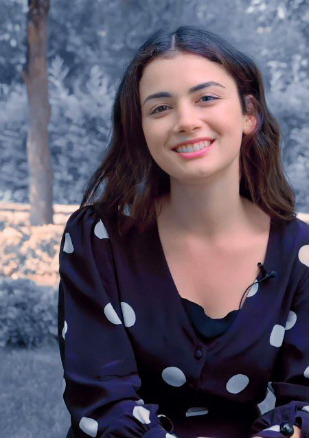 Turkish Celebs image