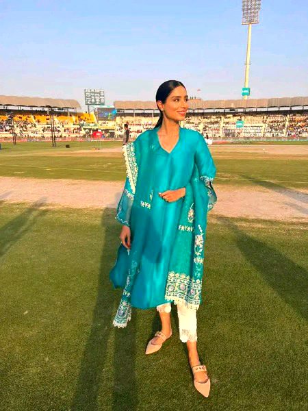 Pakistani Celebs image