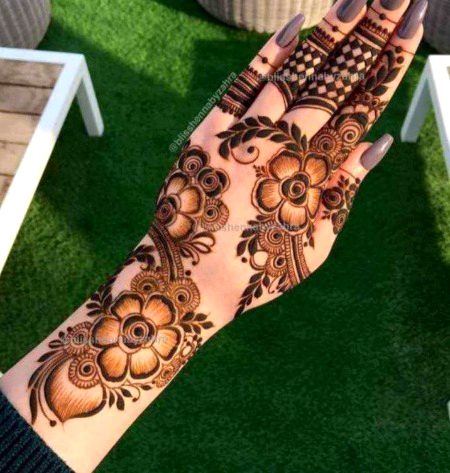 Mehndi Design image