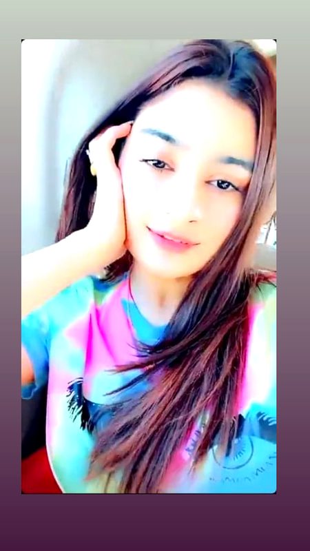 خود کو اچھا دکھانے کے لئے کچھ لوگ میری برائی کرتے ہیں💯🔥👑