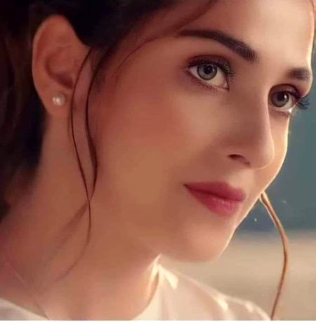 Beautiful People image