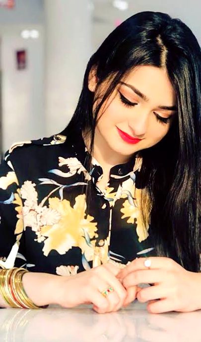 Beautiful People image