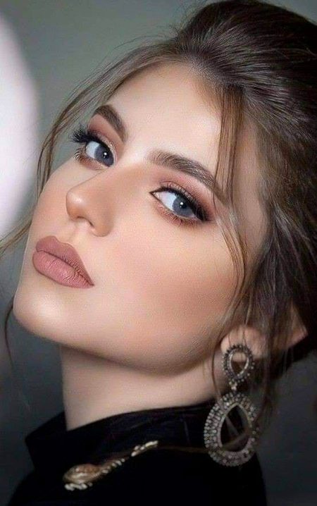 Beautiful People image