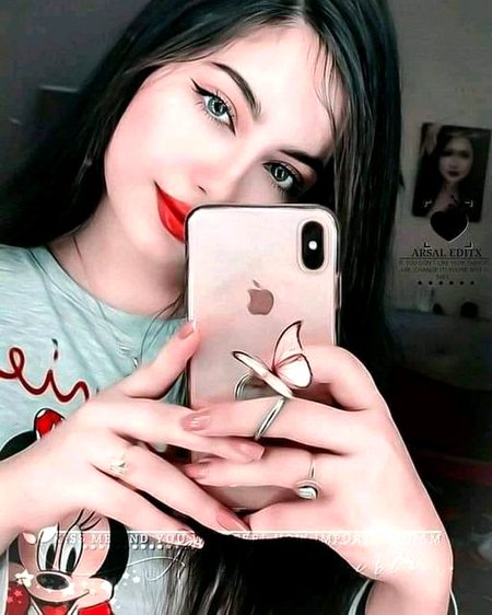 کوئی بھی انسان اتنا خوبصورت نہیں ہوتا 😍
جتنا،اس کا چاہنے والا اسے بنا دیتا ہے💕💕