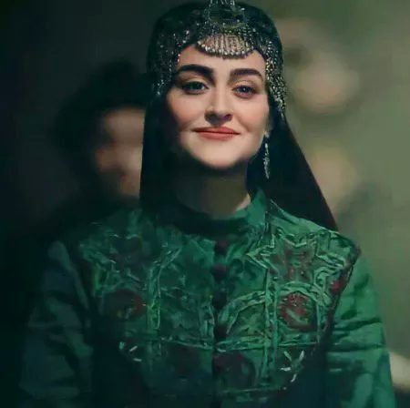 Turkish Celebs image