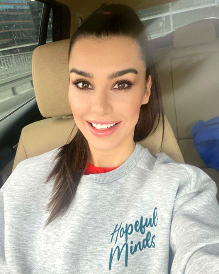 Turkish Celebs image