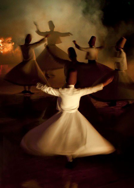 جس طرح چاہے ۔۔ نچا لے مجھ کو 
زندگی تیرے لکھے ہوۓ افسانے کا کردار جو ہوں ۔۔۔!!!
🔥🖤❤️