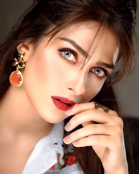 Pakistani Celebs image