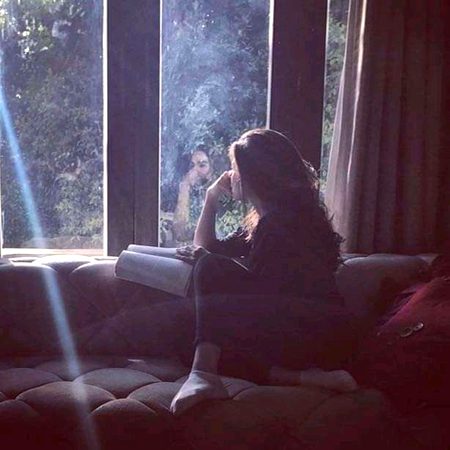 Zindgi ny mujy AJ phr se Ak essy mor par la k khara kr dya ha pata nhi wo mujy samj b pay ga ya nhi
🤔🤔🤔🤔 Jugnu.