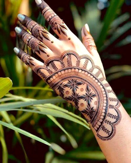 Mehndi Design image