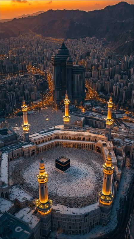 اللہ کی یاد آپ کو سب سے زیادہ کب آتی ہے؟ 🌙✨
1️⃣ مشکل وقت میں 🤲
2️⃣ خوشی کے لمحوں میں 😊
3️⃣ تنہائی میں 😞
4️⃣ ہر وقت ❤️
👇 اپنی رائے کا اظہار کریں اور دل سے ریکٹ ضرور دیں ❤️✨