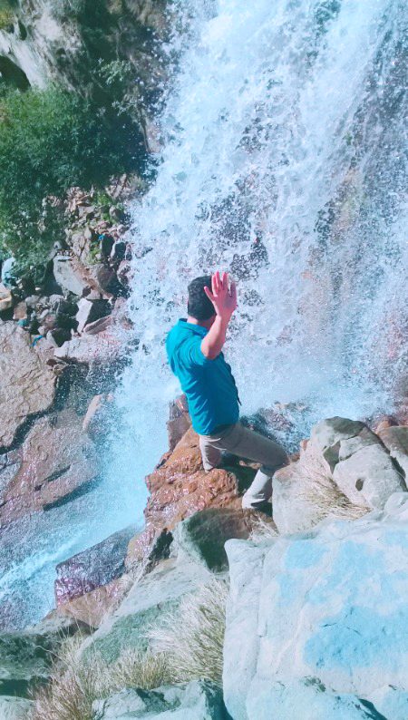 Aur kya aakhir tujhe zindagani chahye...
Aarzu kal aag ki thi aaj pani chahye.. ❤