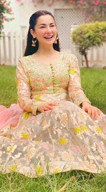 Pakistani Celebs image