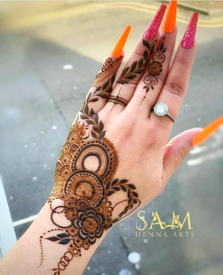 Mehndi Design image