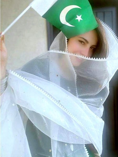 Pakistani Celebs image