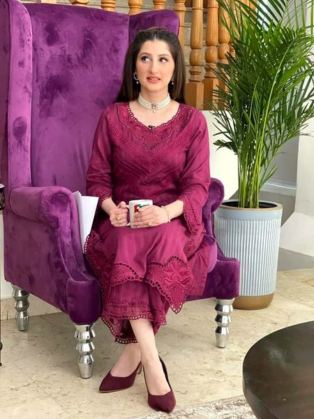 Pakistani Celebs image